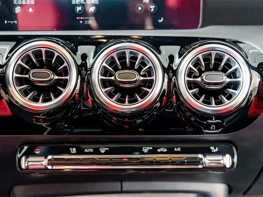 Mercedes-Benz CLA AMG