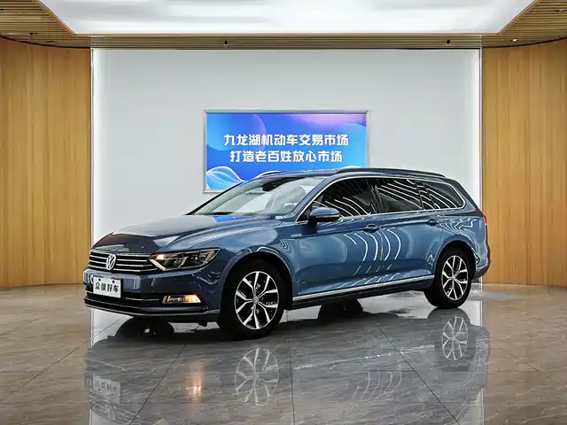 Volkswagen Passat 2019 — купить из Китая под заказ