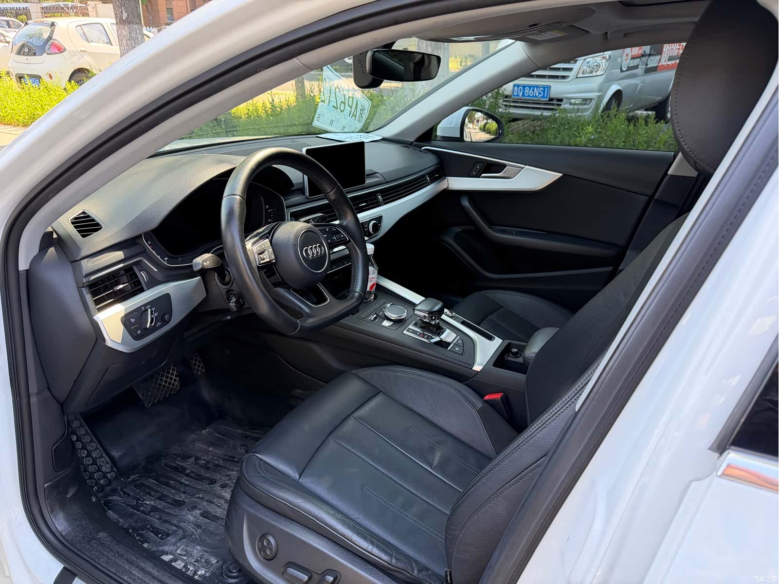 Audi A4L, 2016 4