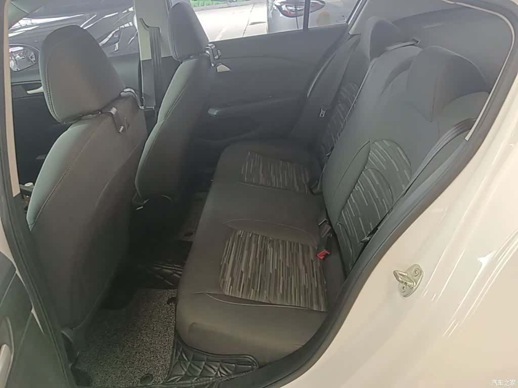 Chevrolet 320, 2018 17