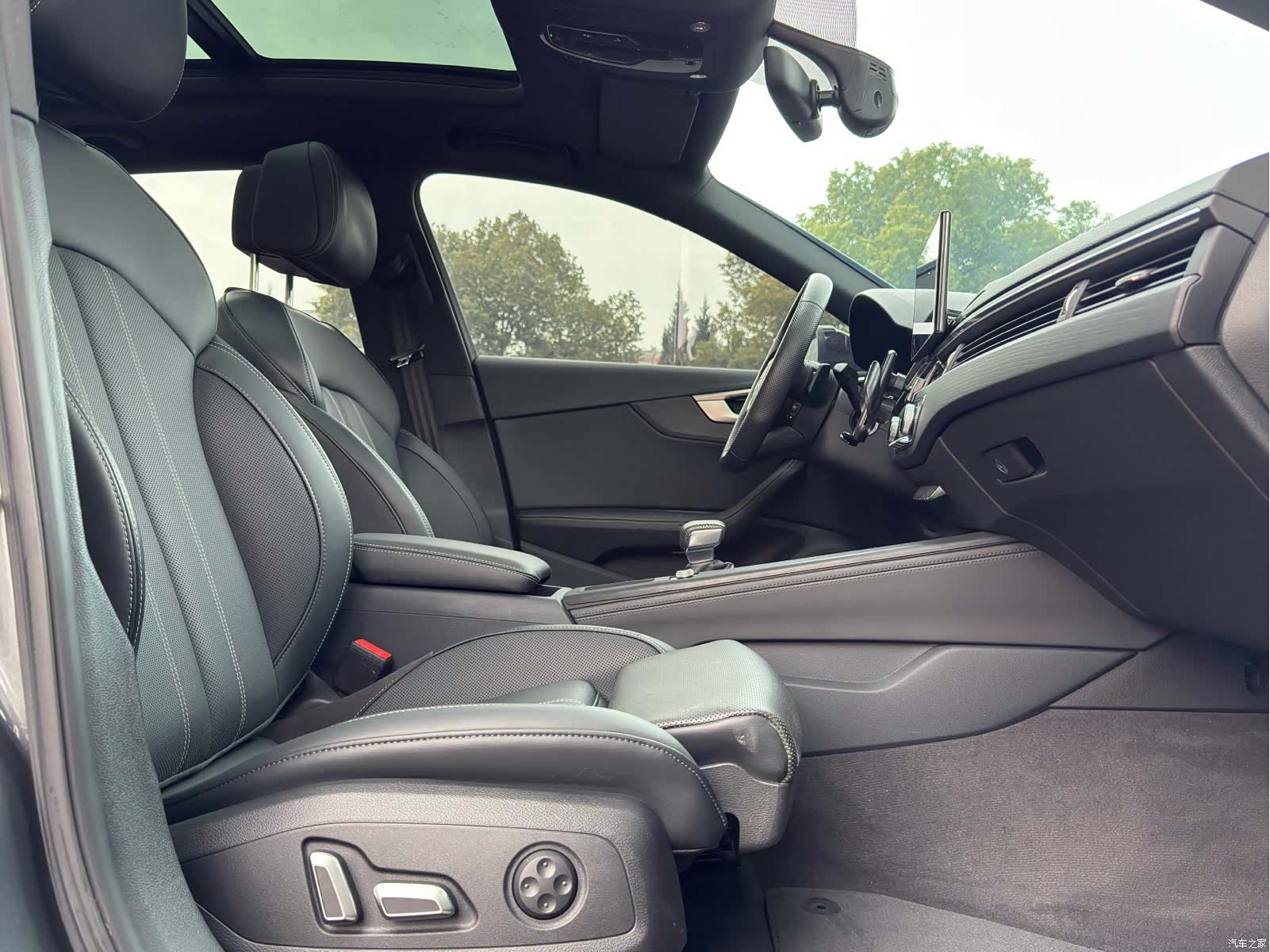 Audi A4L, 2024 16