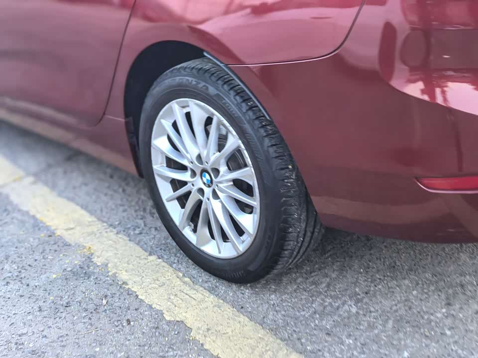 BMW 2 series multifunctional station wagon