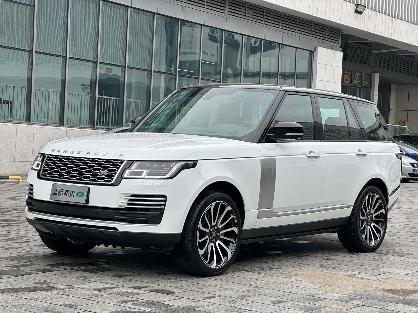 Land Rover Range Rover, 2018 1