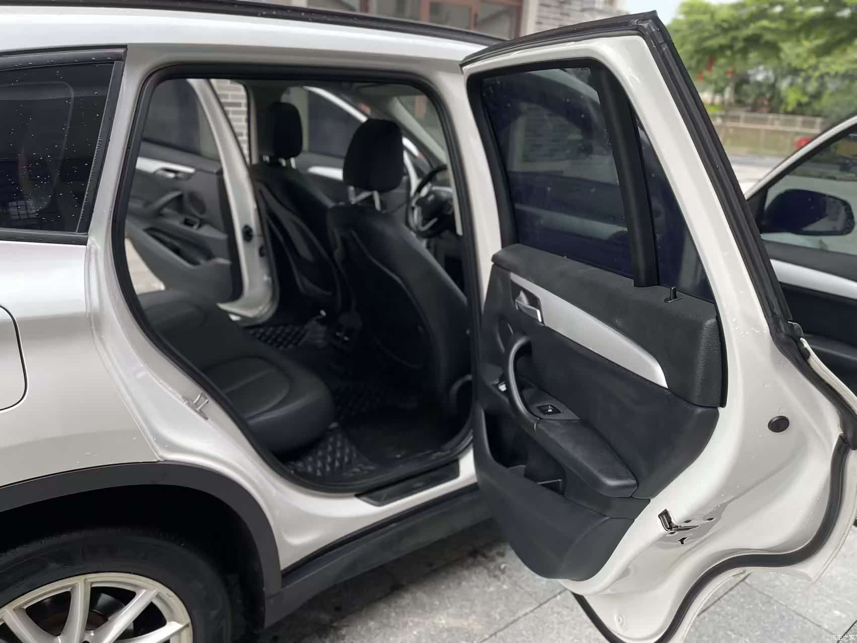 BMW X1, 2018 12