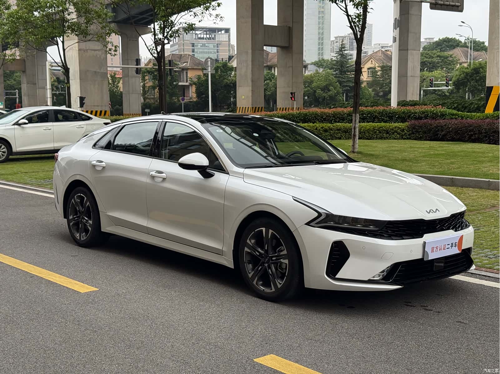 Kia K5, 2025 3