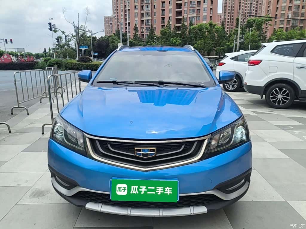 Geely Emgrand, 2017 3