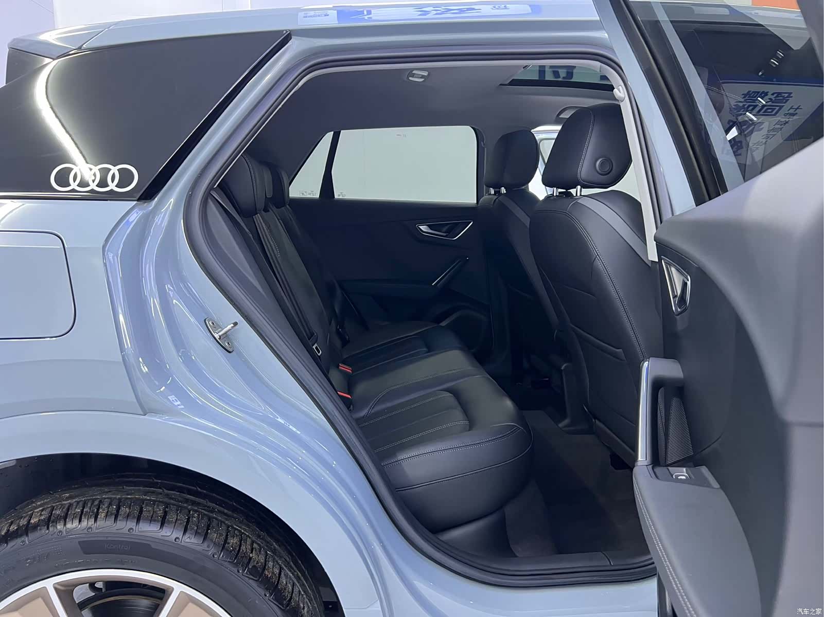 Audi Q2L, 2023 21