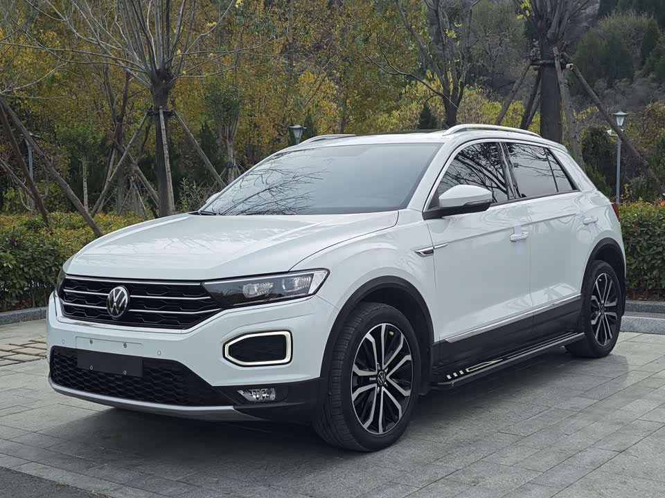 Volkswagen T-ROC exploring Songs