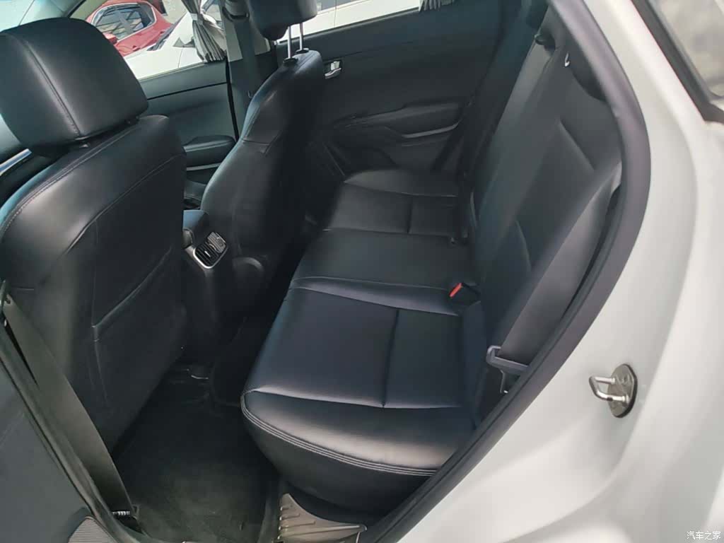 Kia KX3, 2016 17