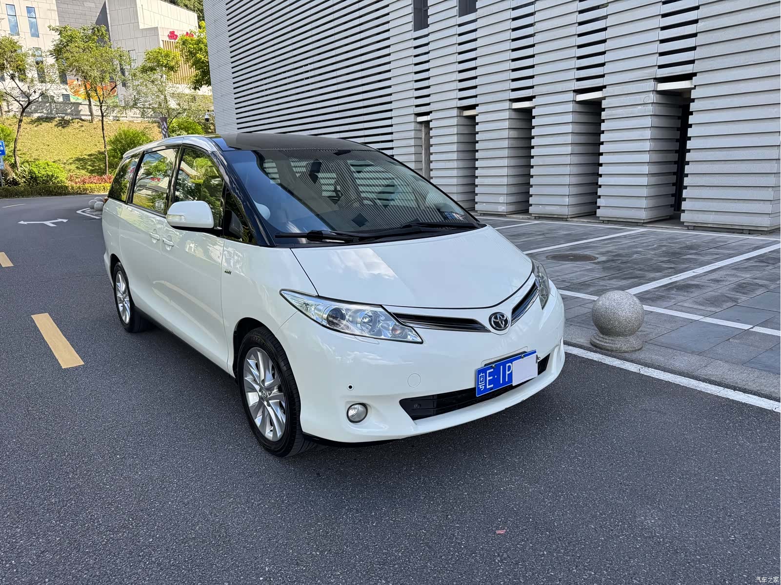 Toyota 7, 2012 4