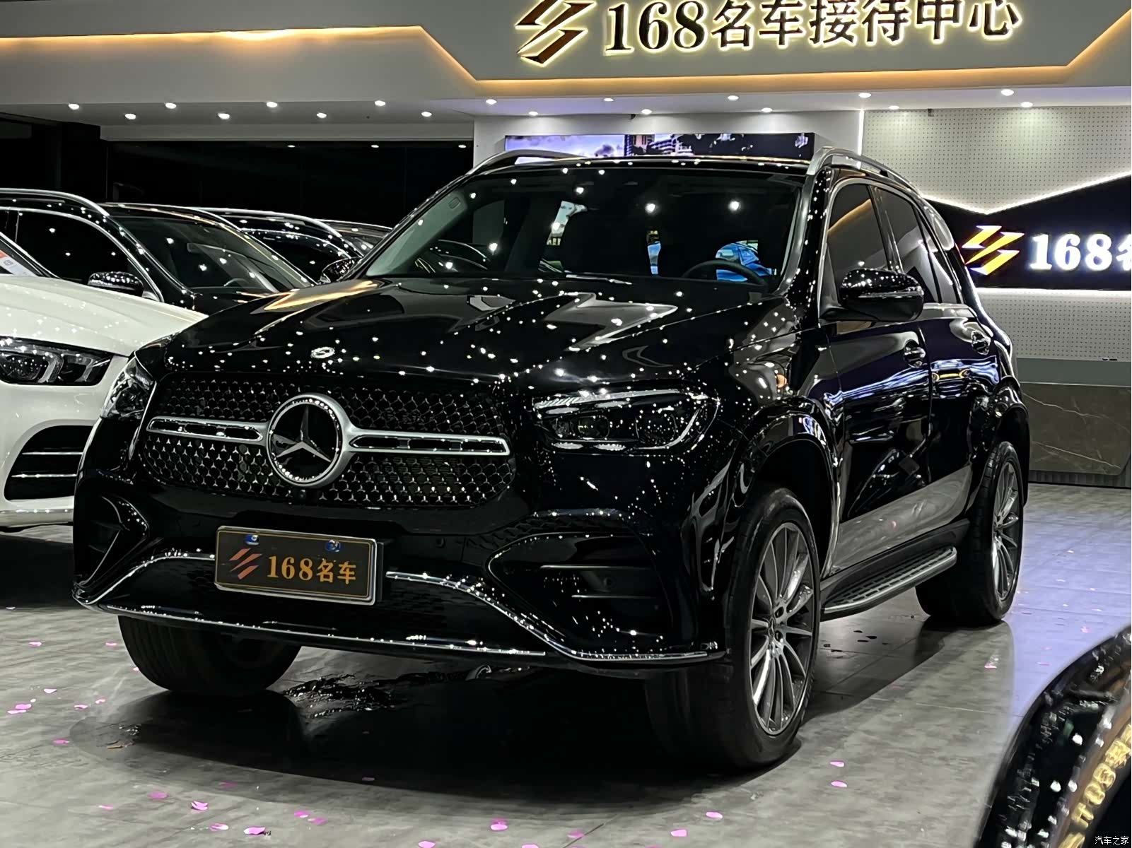 Mercedes-Benz GLE, 2023 1