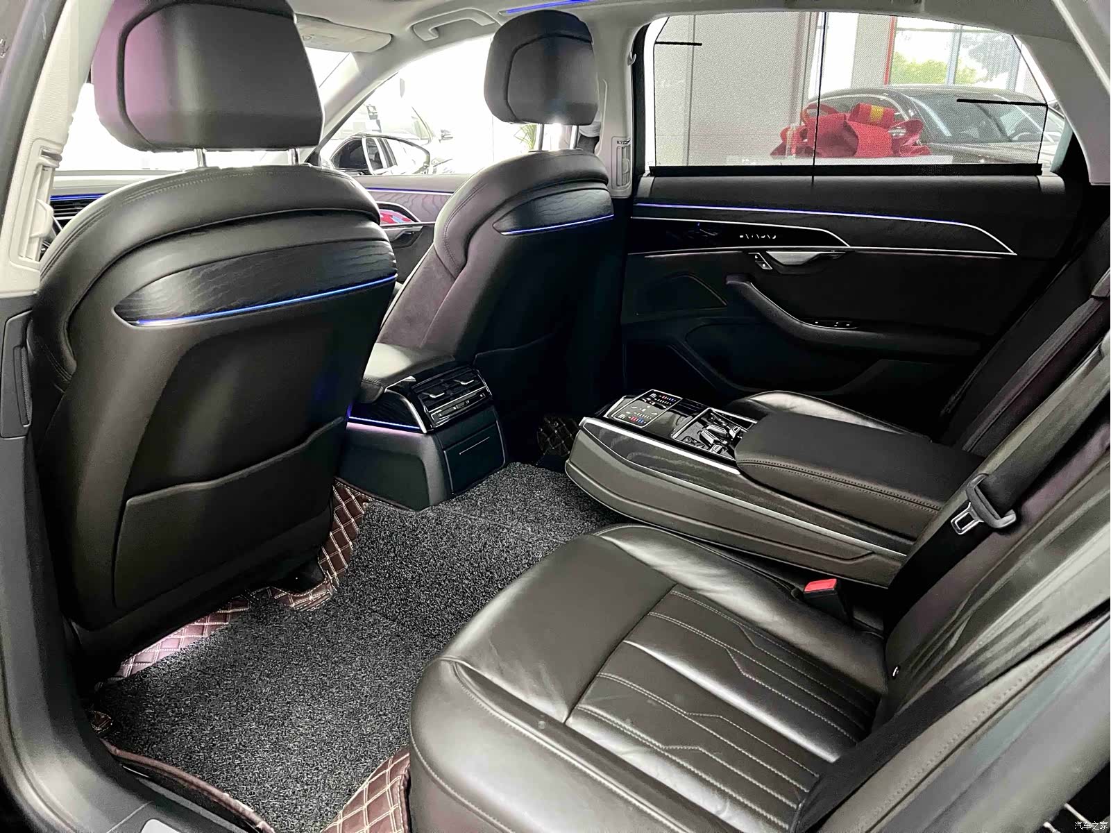 Audi A8L, 2020 9