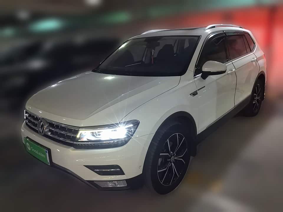 Volkswagen Tiguan L