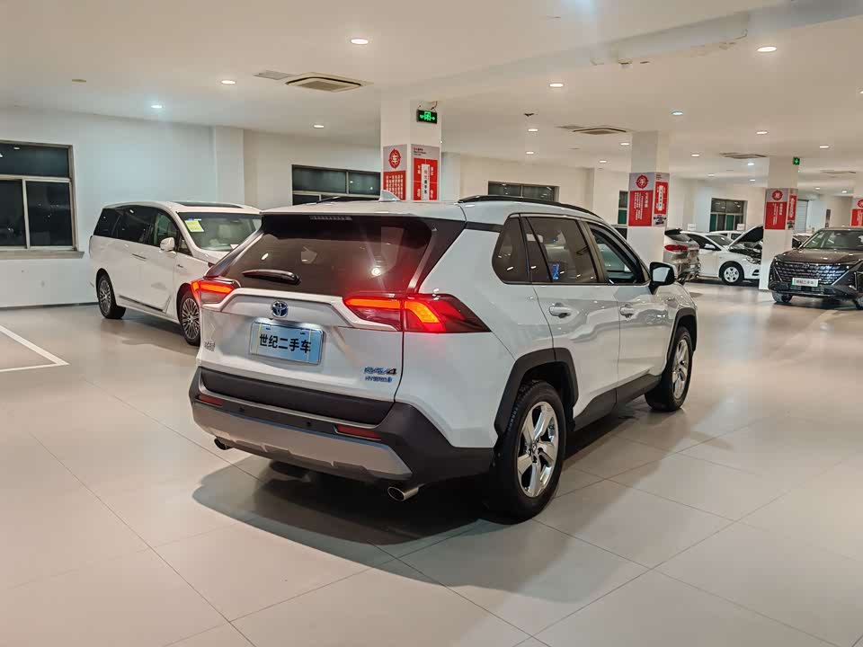 Toyota RAV4 Rongfang