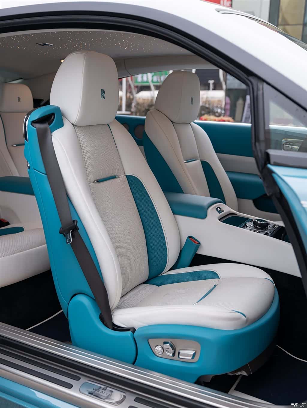 Rolls-Royce Wraith, 2020 18