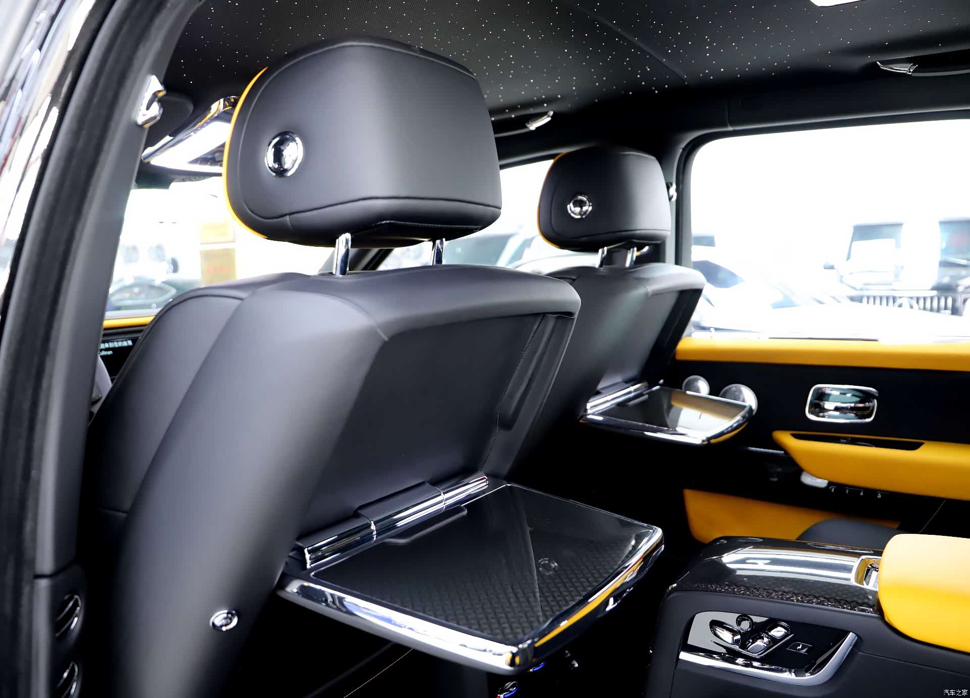 Rolls-Royce Cullinan, 2023 17