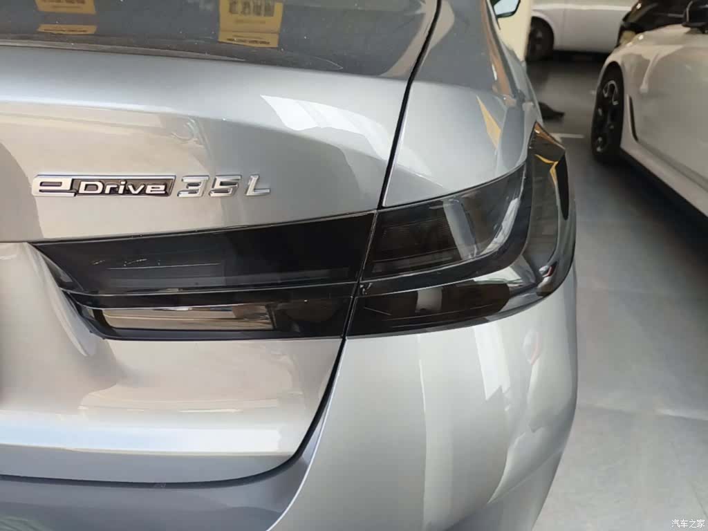 BMW i3, 2023 24
