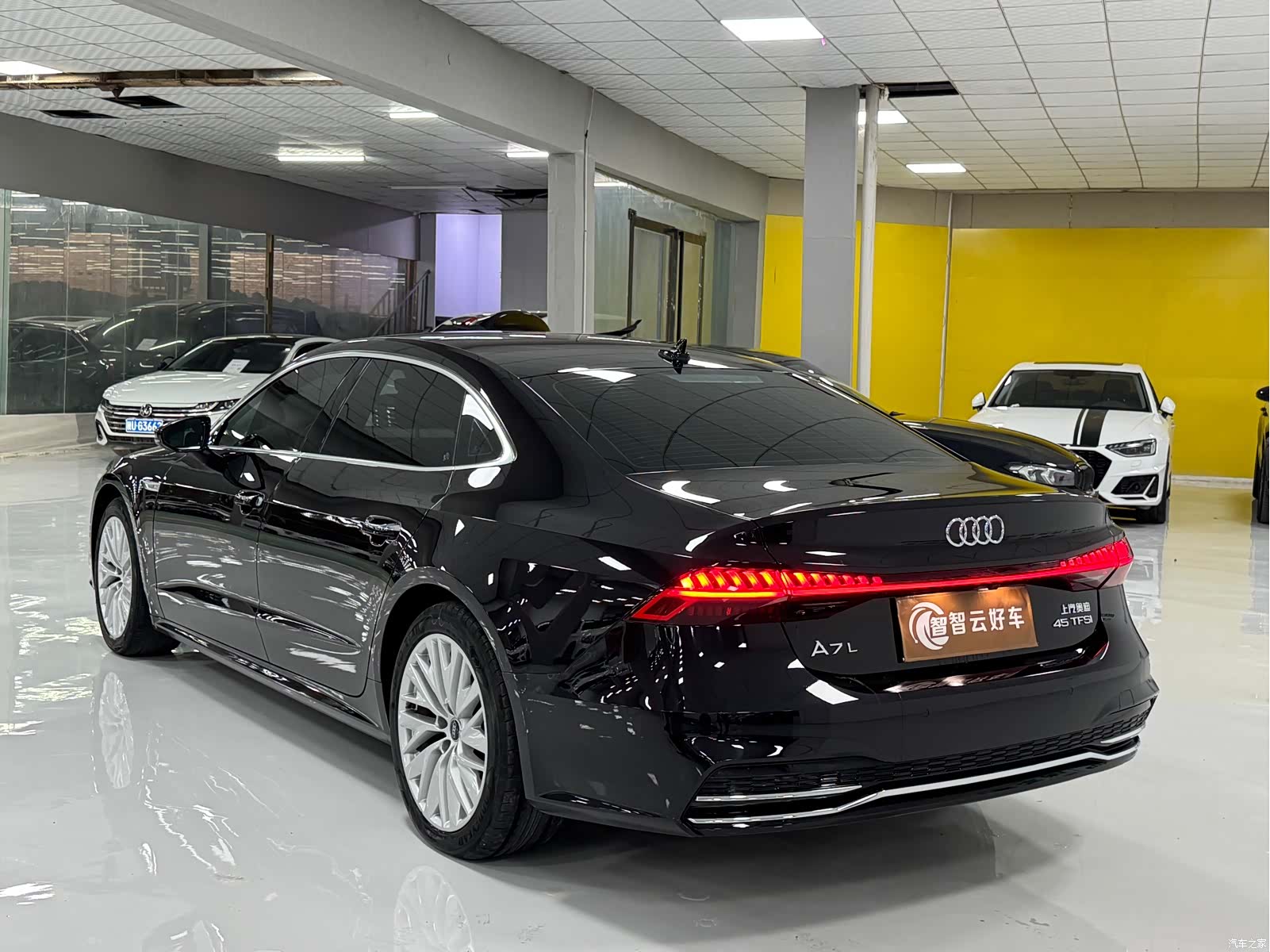 Audi A7L, 2024 6