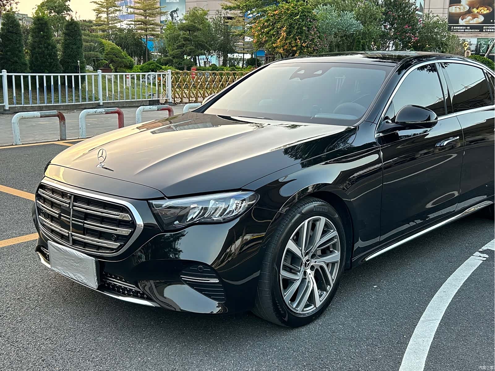 Mercedes-Benz E-Class, 2025 11