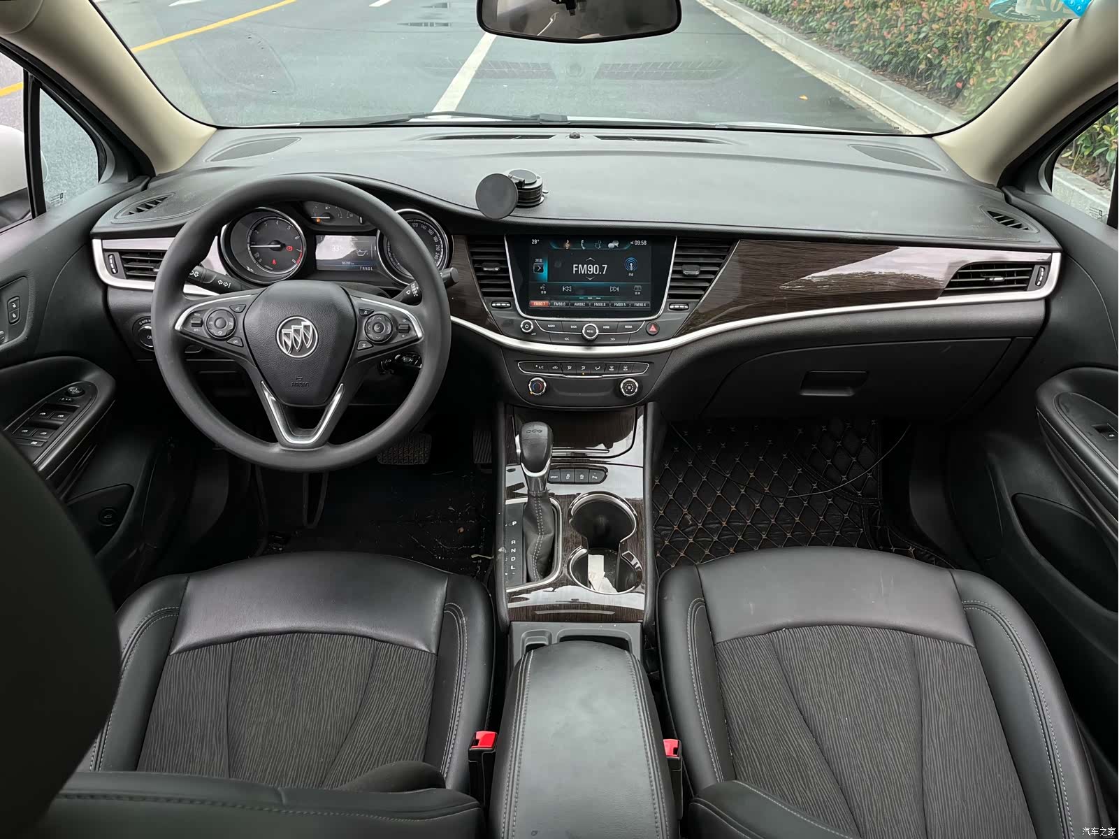 Buick Verano, 2019 14