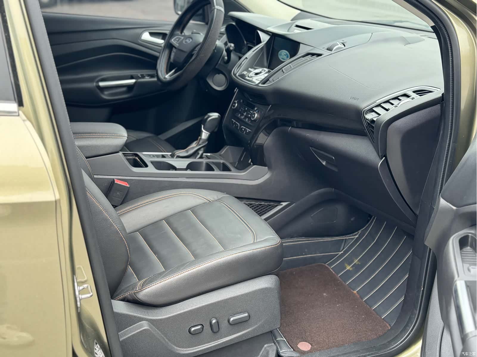 Ford Kuga, 2018 14