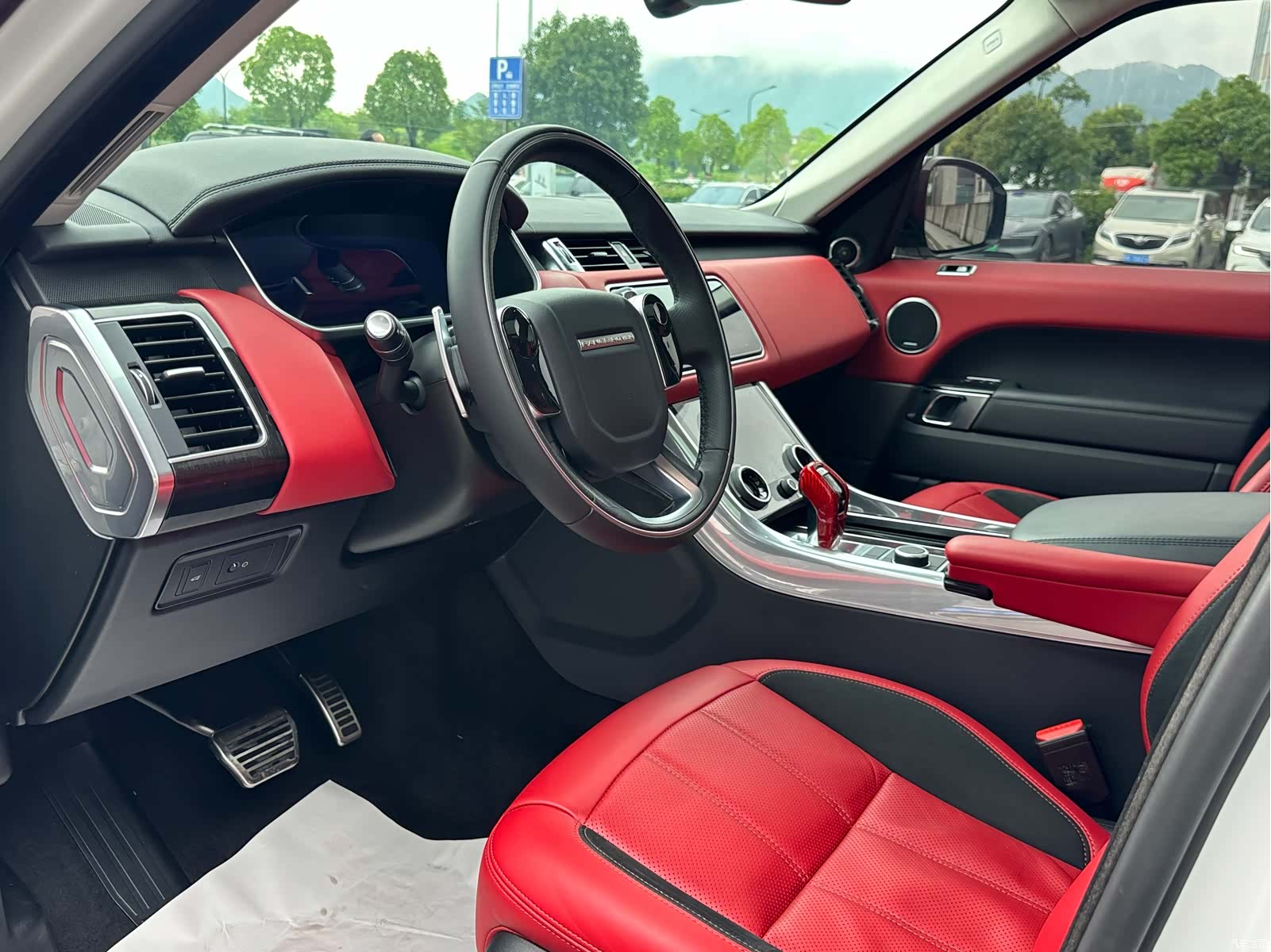 Land Rover Range Rover, 2022 все фото