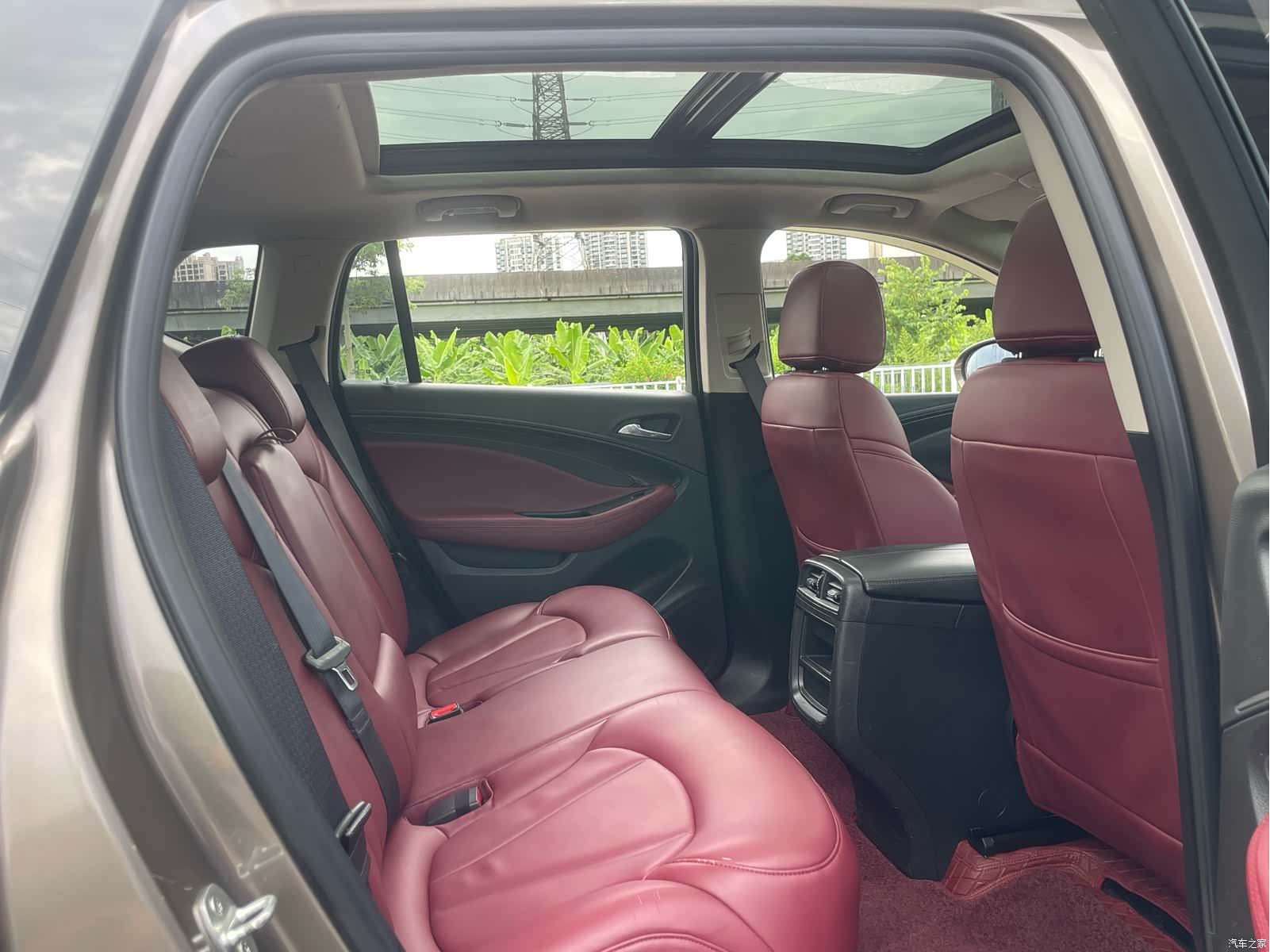Buick Envision Plus, 2019 12