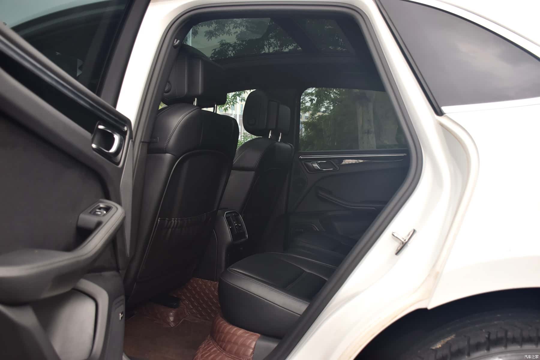 Porsche Macan, 2014 все фото