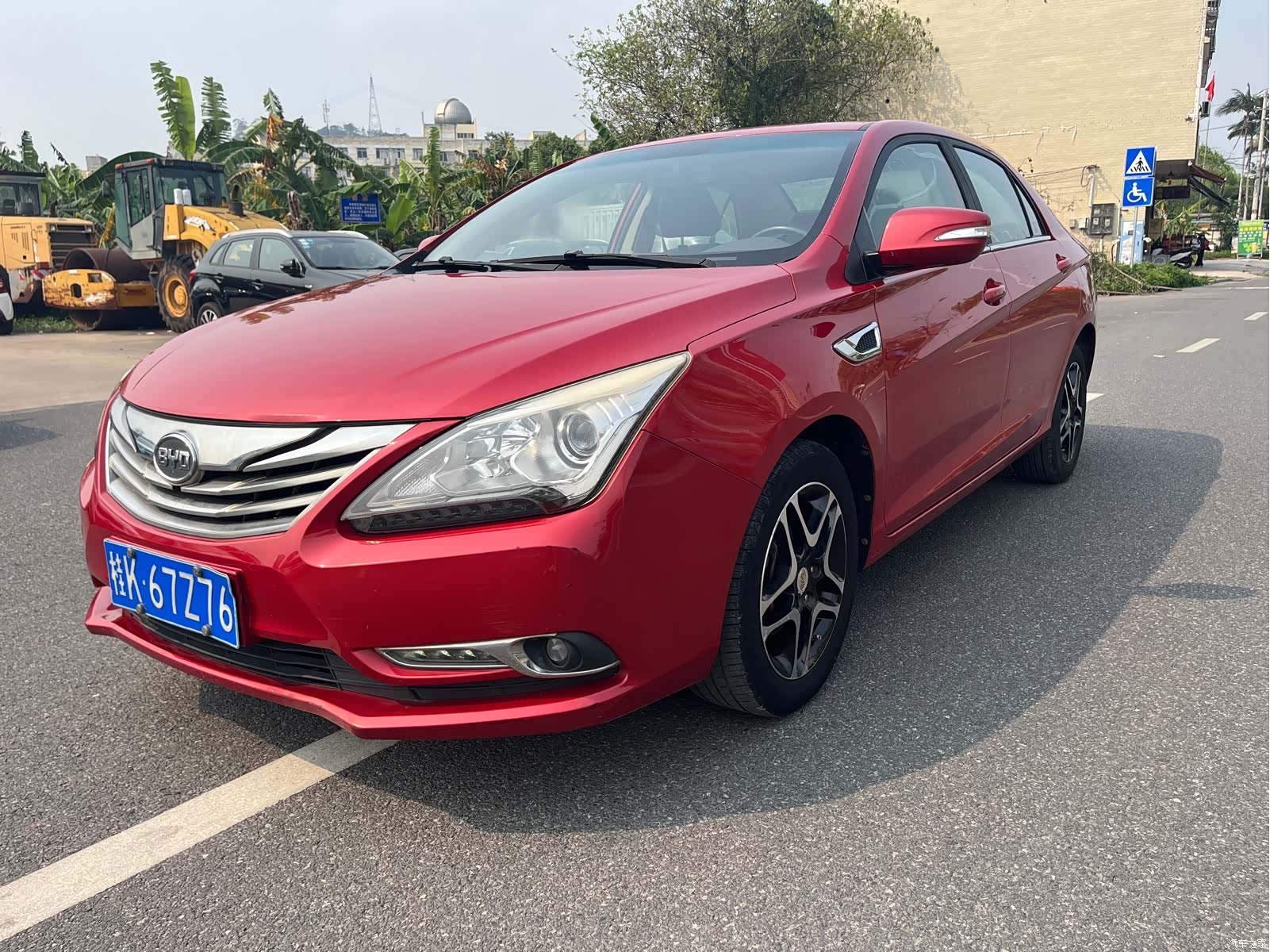 BYD G5, 2014 1