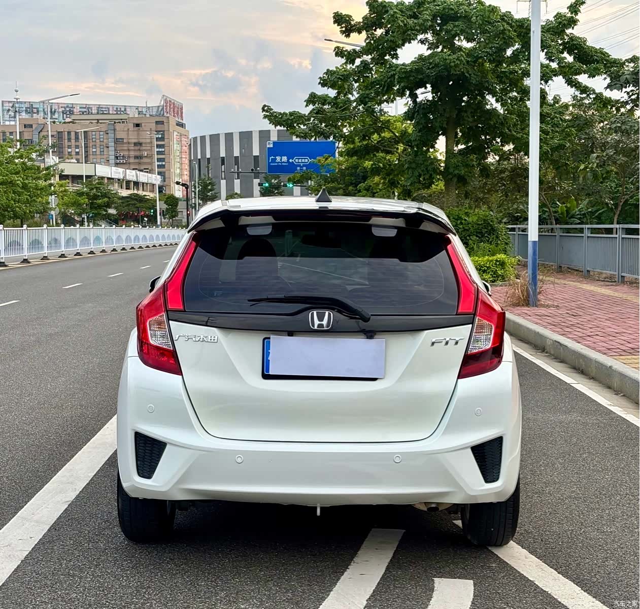 Honda Fit, 2017 все фото