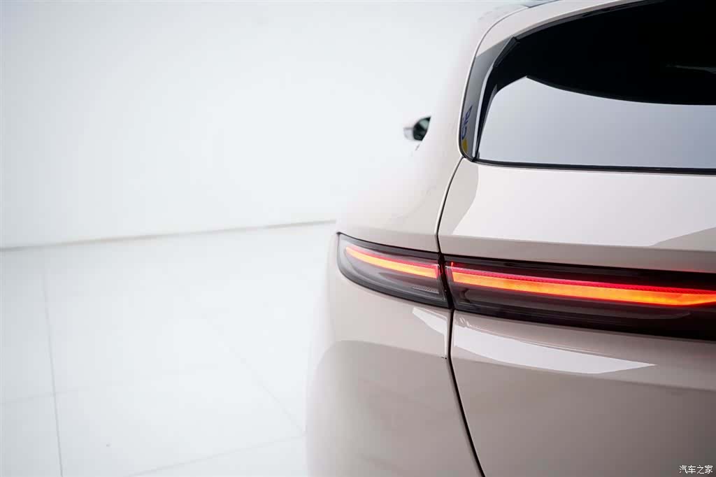 NIO ET5, 2024 14