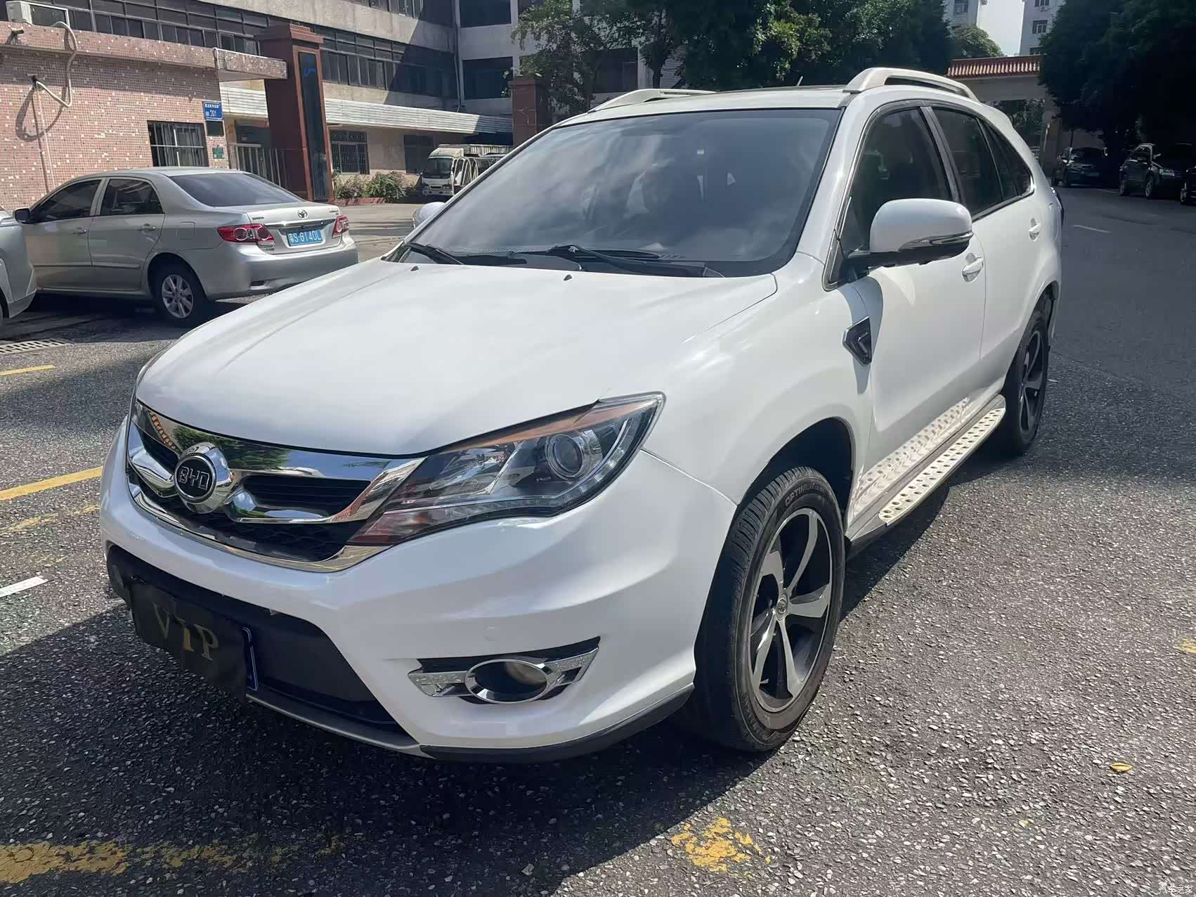 BYD S7, 2015 1