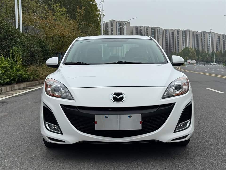 Mazda 3 star Cheng
