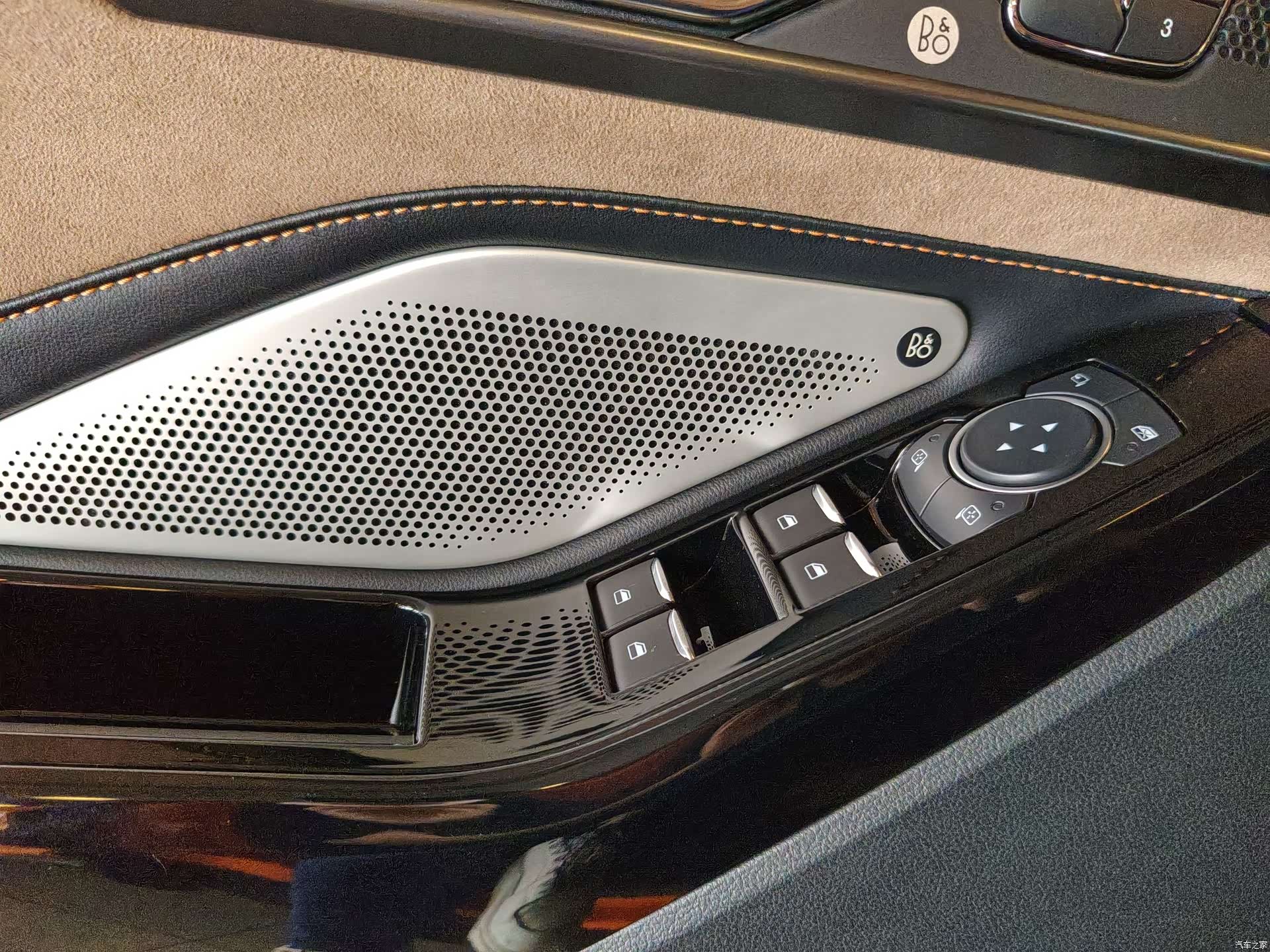 Ford Explorer, 2024 21