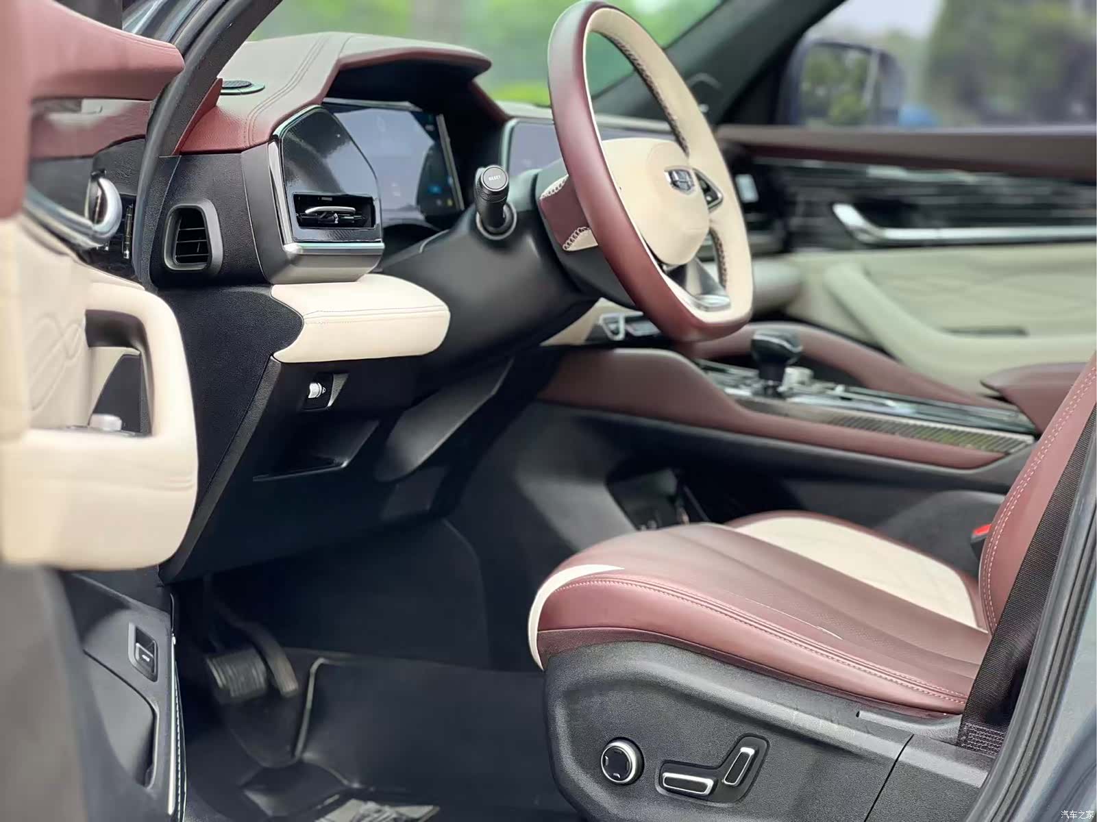 Geely Xingyue L, 2022 8