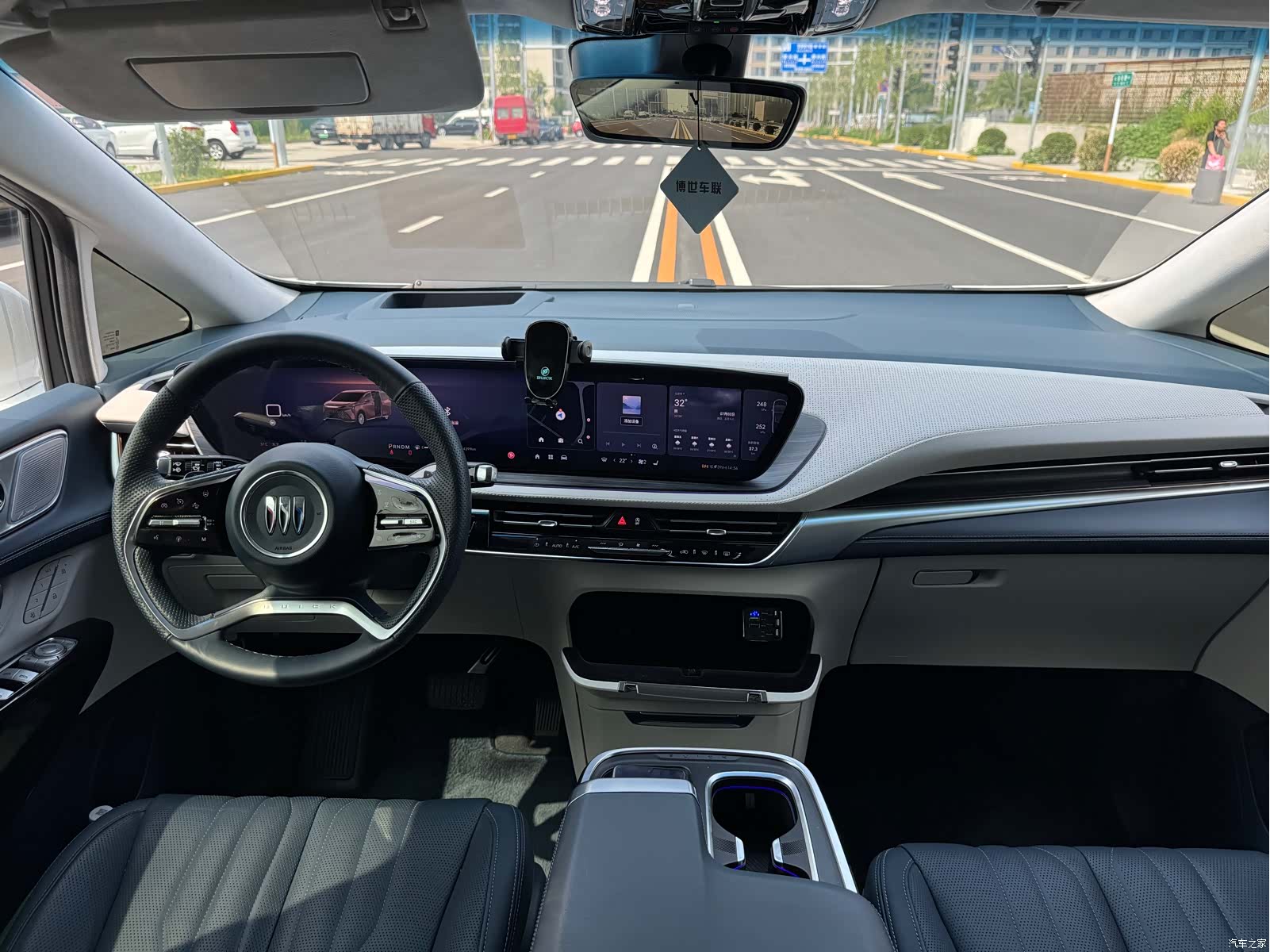Buick Century, 2023 17