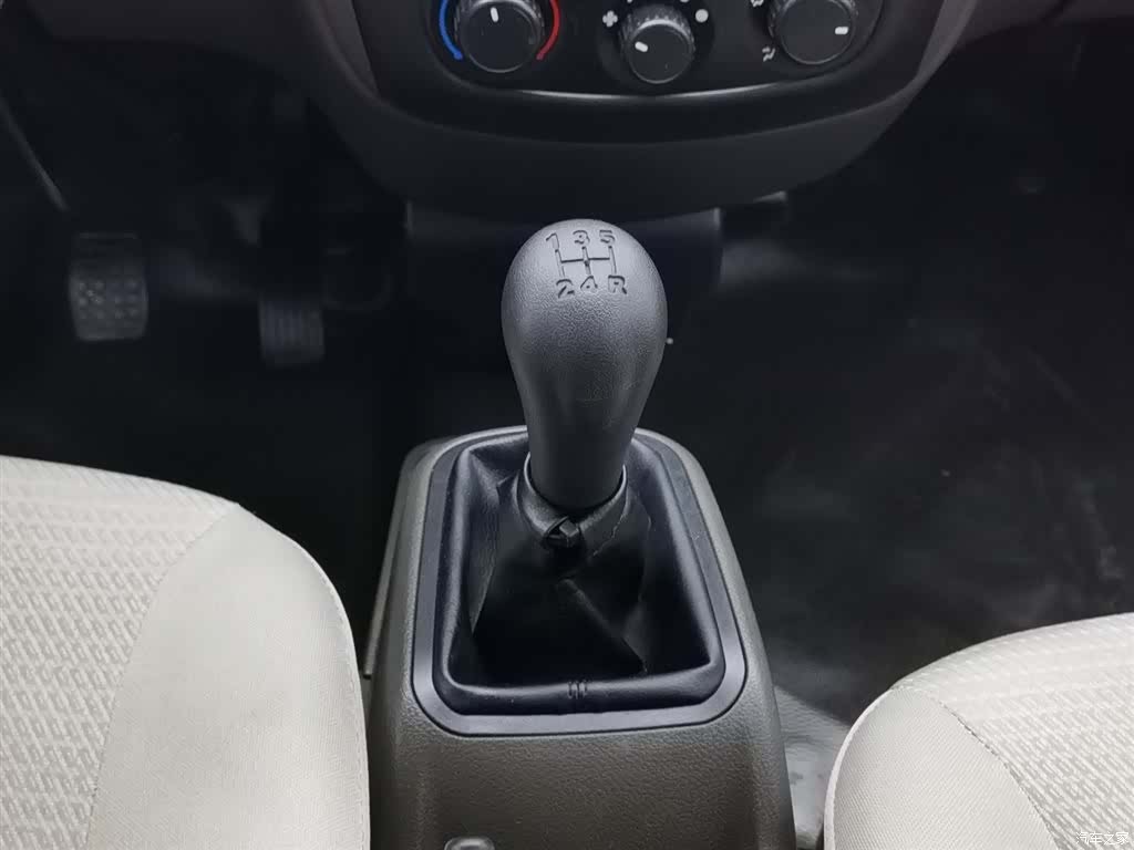 Wuling S, 2025 13