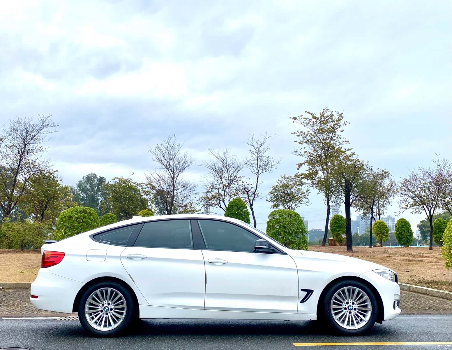BMW 3 Series, 2015 все фото