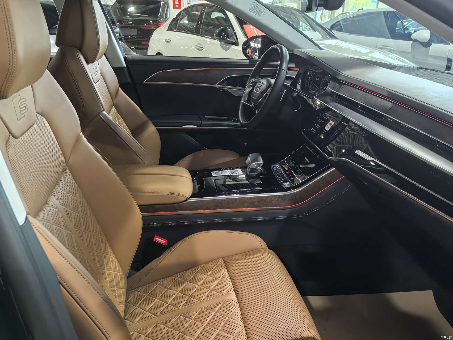 Audi A8L, 2023 19