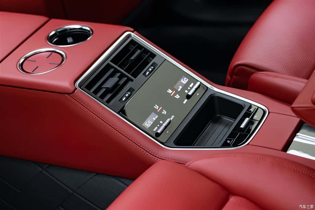 Porsche Panamera, 2024 15