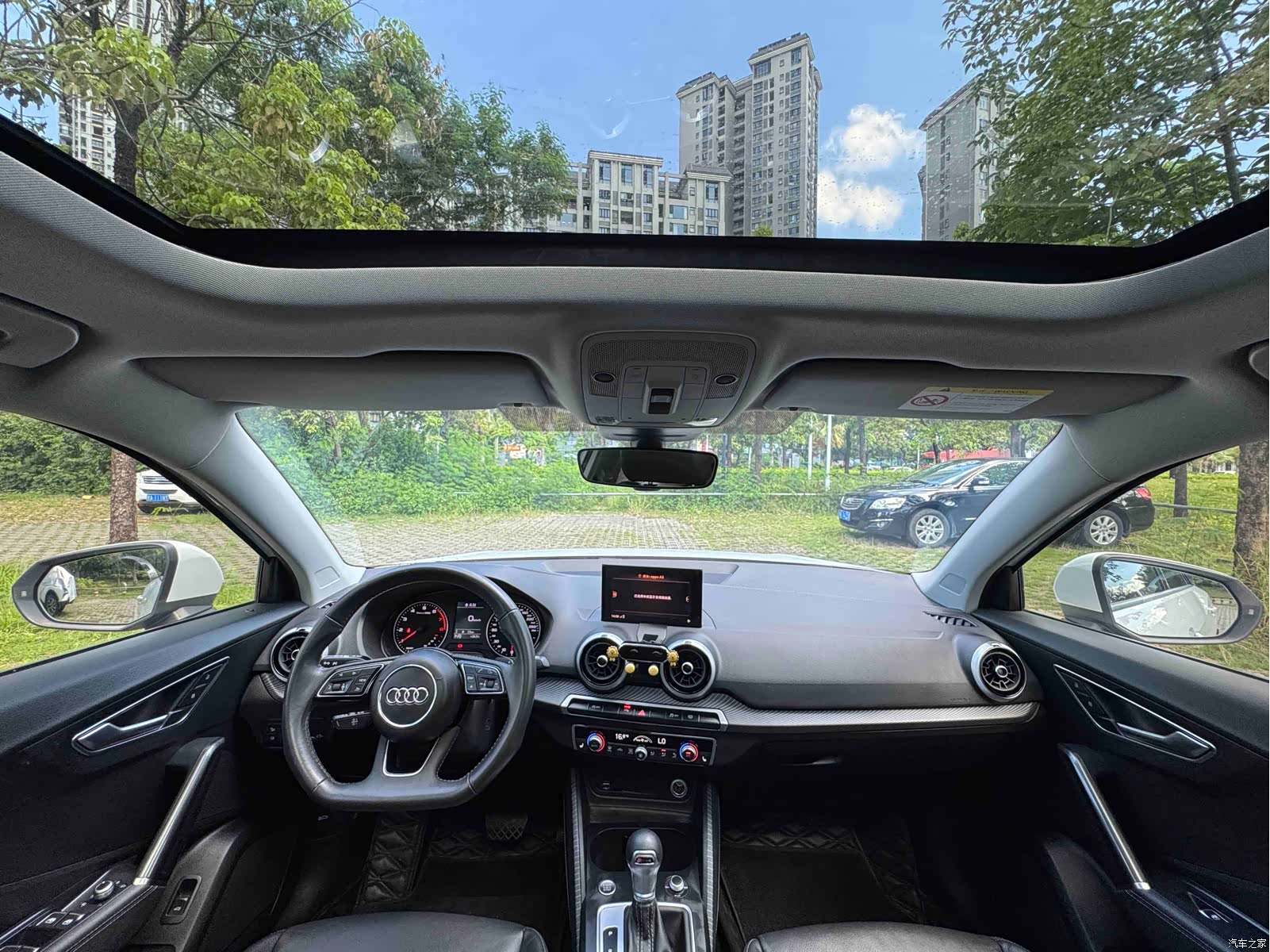 Audi Q2L, 2022 17