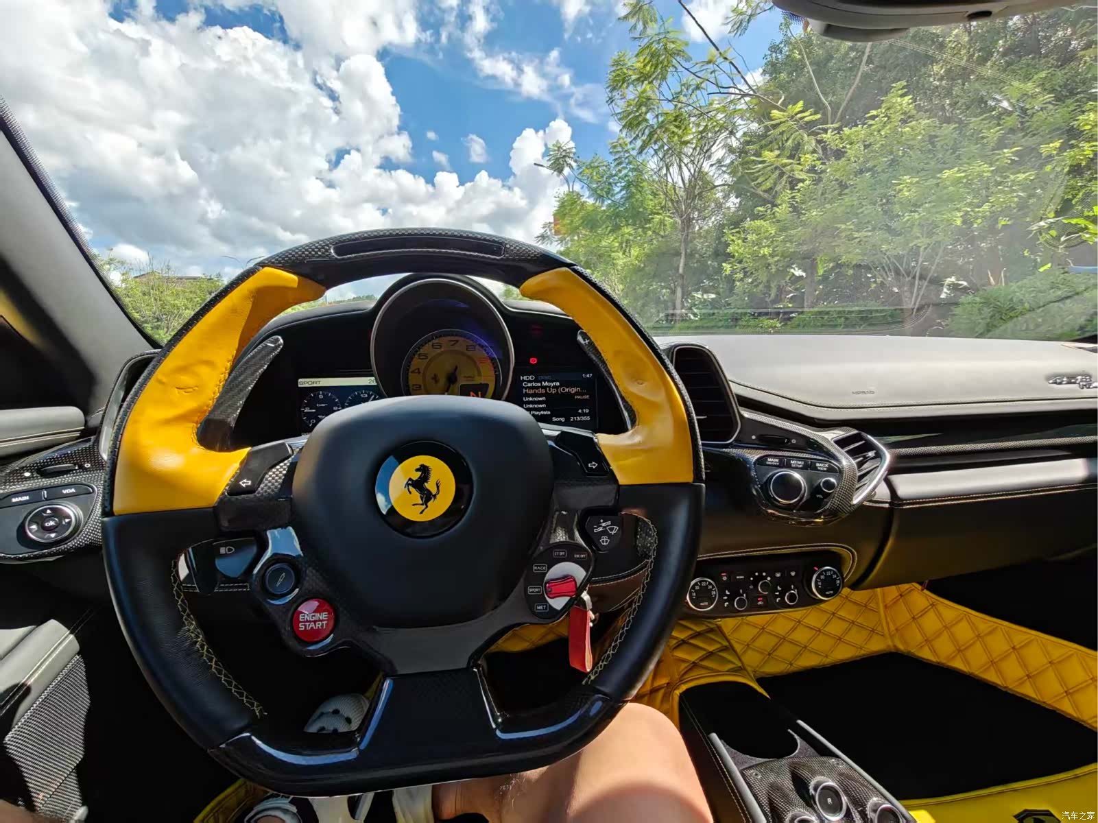 Ferrari 458, 2015 2