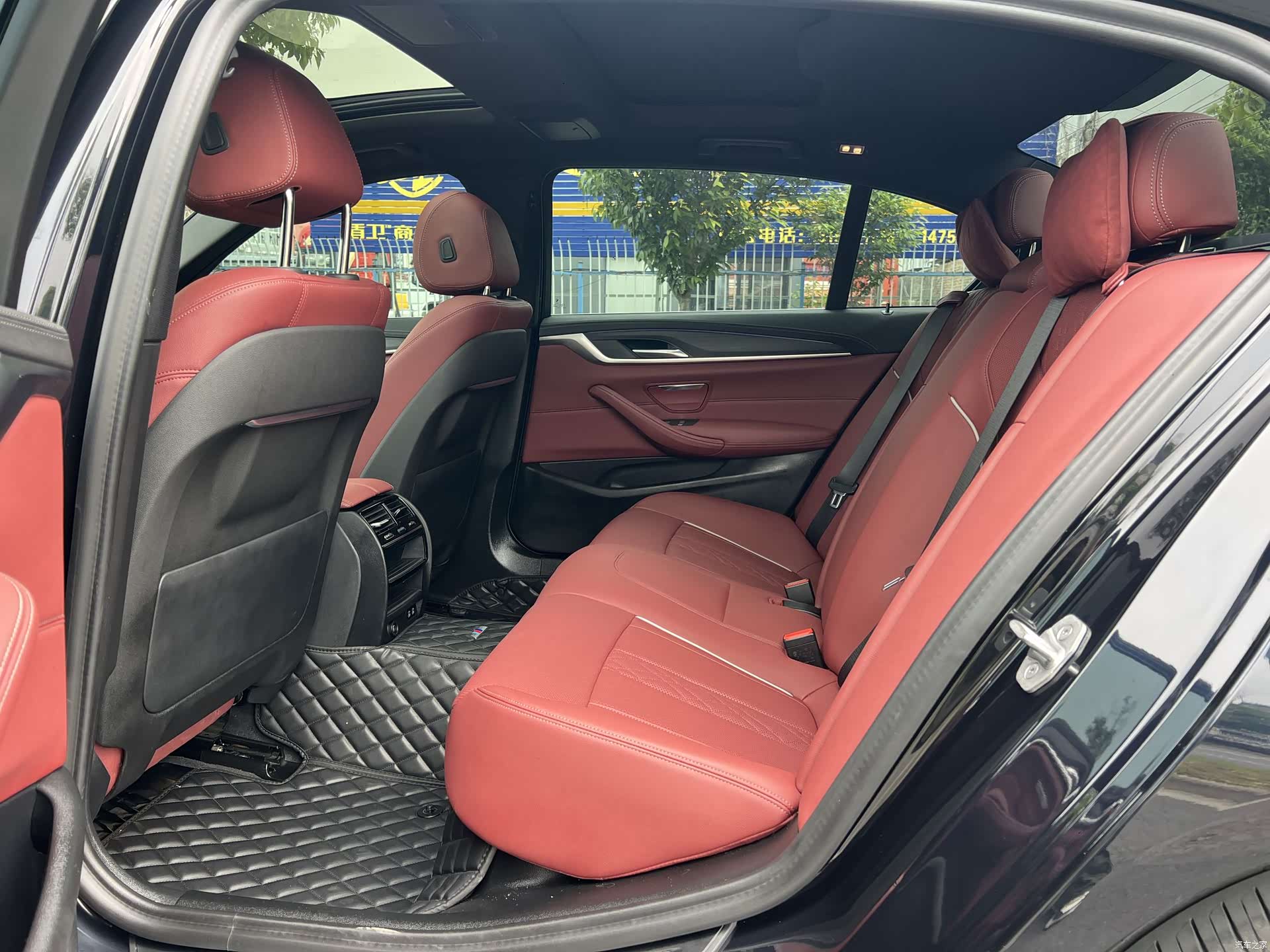 BMW 5 Series, 2023 10