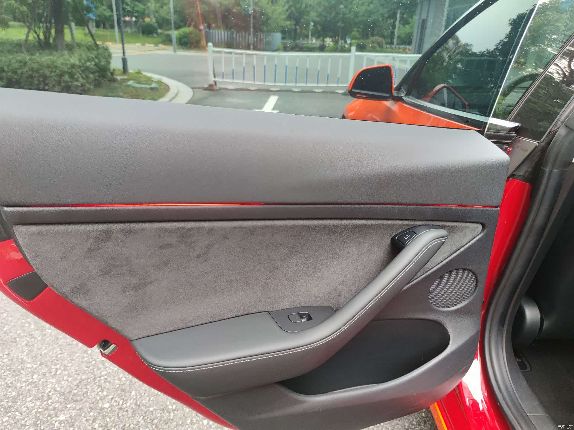 Tesla Model 3, 2021 7