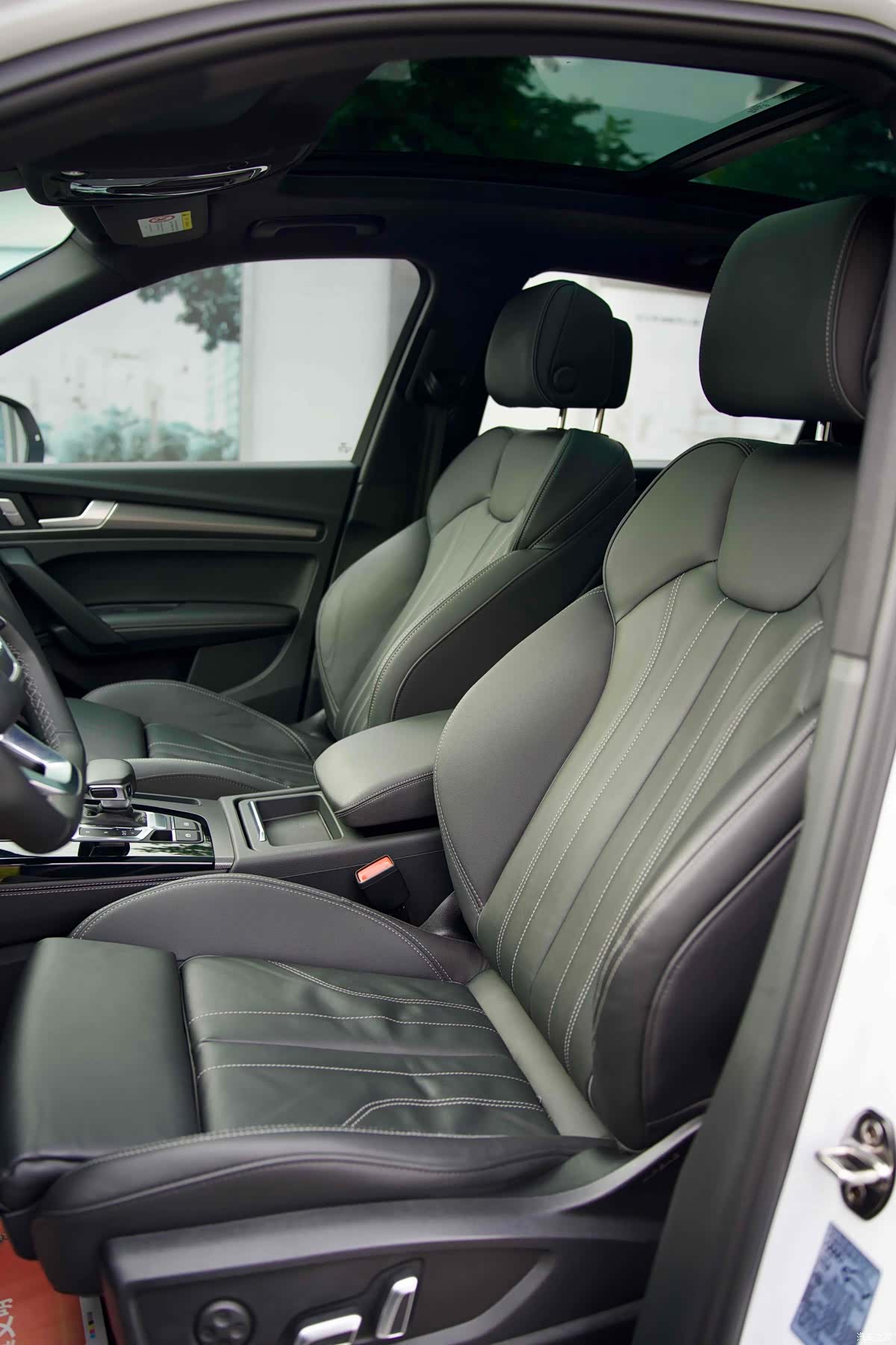 Audi Q5L, 2023 8
