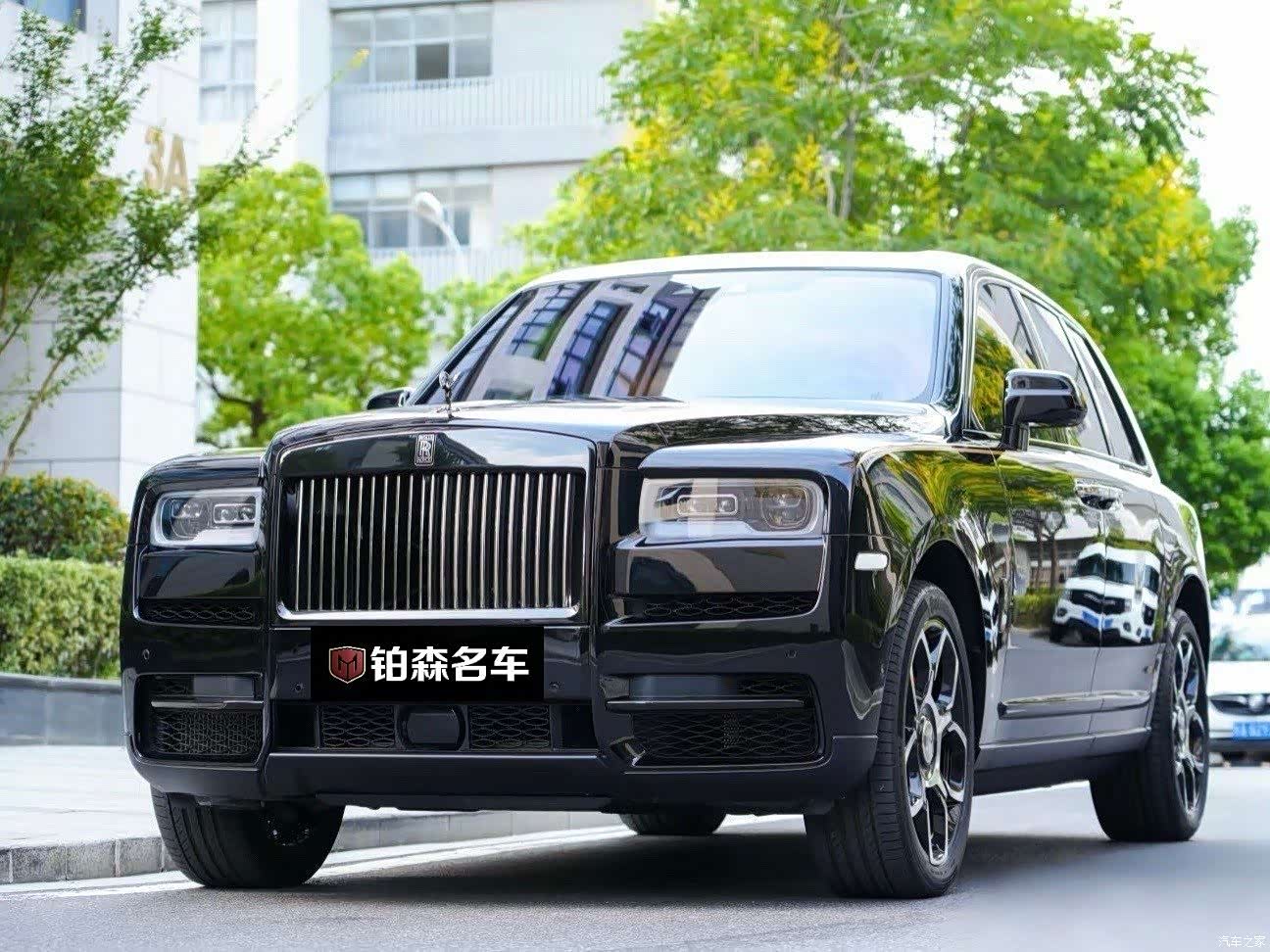 Rolls-Royce Cullinan, 2022 1