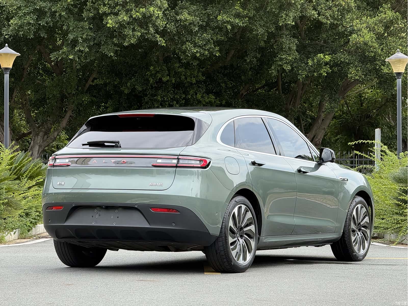 AITO M5, 2024 15