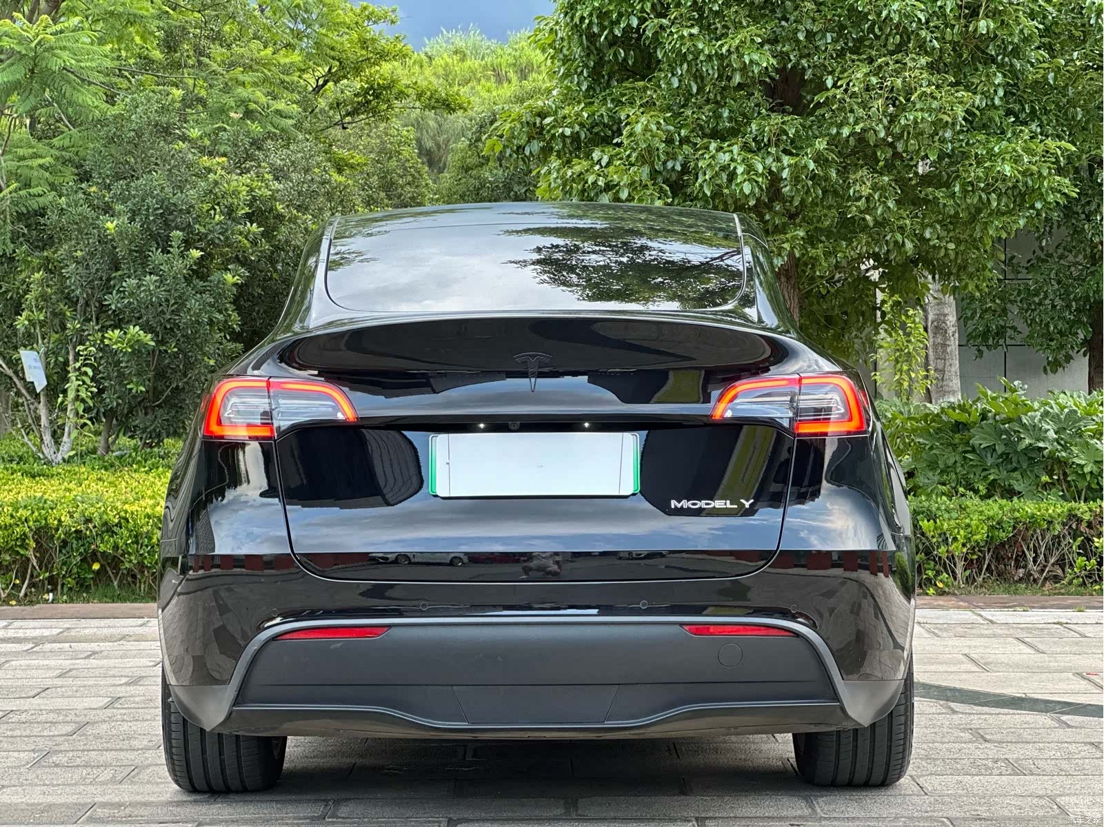 Tesla Model Y, 2022 6