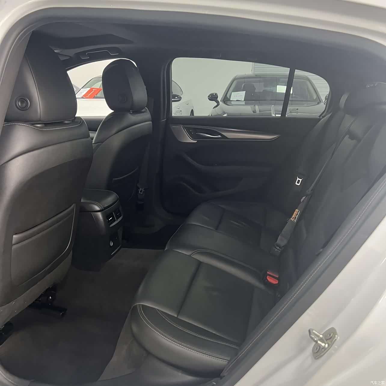 Cadillac CT5, 2021 23