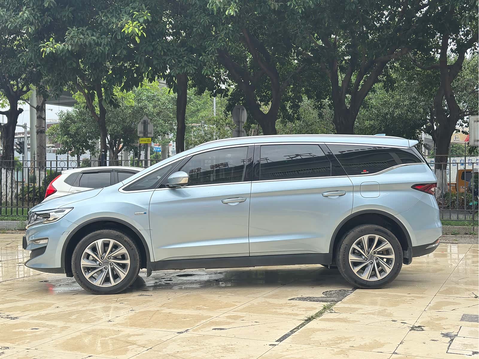 Geely Jiaji, 2020 4